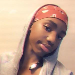 Meet your Posher, Devonte